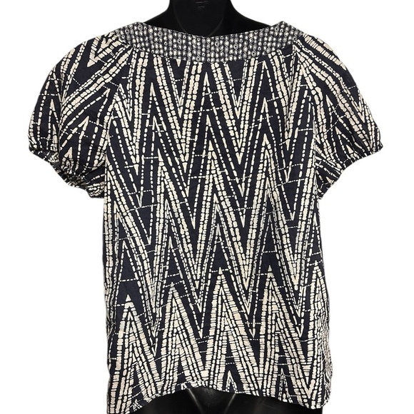 Stylish Blue and White Women's boho Top - Picture 5 of 6